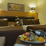 فندق ميريلايون - أولد تاون 4*