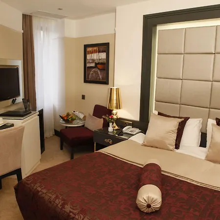 Hotel Mirilayon - Old Town 4*