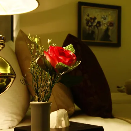 Mirilayon - Old Town Hotel 4*