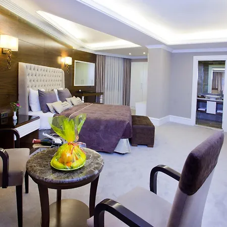 Mirilayon - Old Town