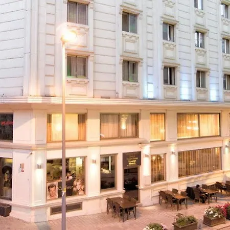 Mirilayon - Old Town Hotel