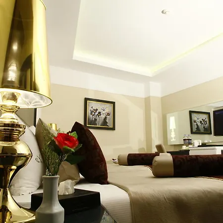 Hotel Mirilayon - Old Town