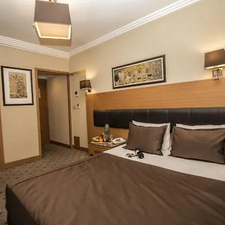 Mirilayon - Old Town Provincia di Istanbul