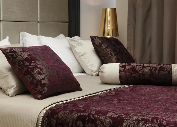 ميريلايون - أولد تاون 4*