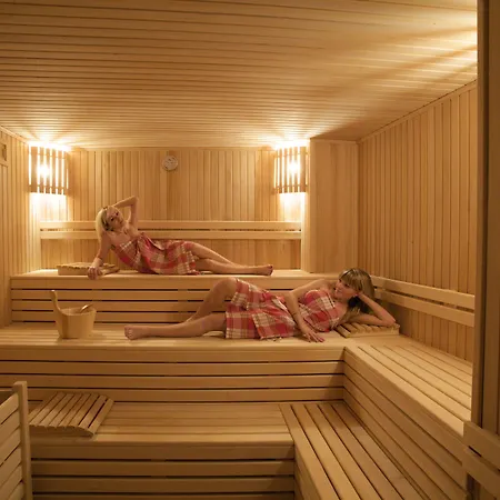 Mirilayon - Old Town 4*