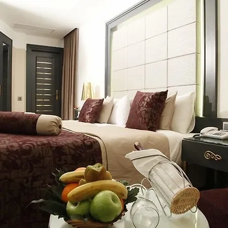 Mirilayon - Old Town 4* Isztambul