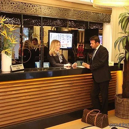 Mirilayon - Old Town Hotell