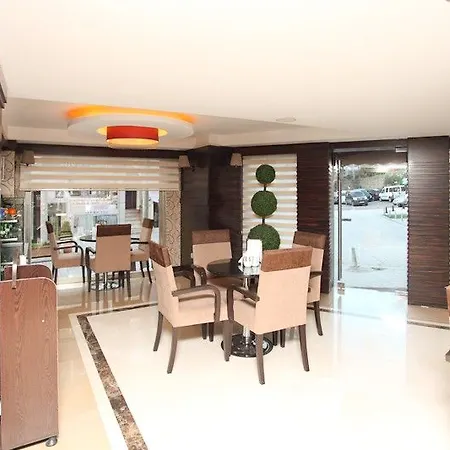 Mirilayon - Old Town Hotell 4*