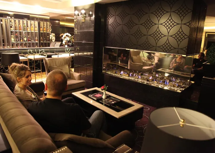 Mirilayon - Old Town