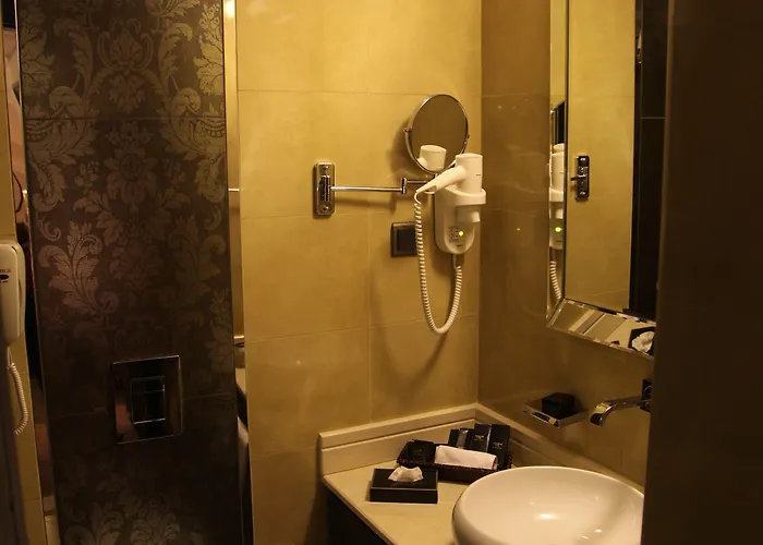 Mirilayon - Old Town Ξενοδοχείο