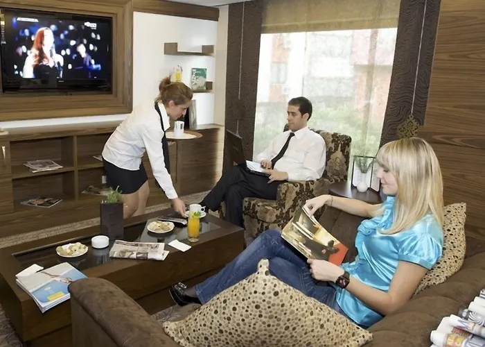 Mirilayon - Old Town Ξενοδοχείο