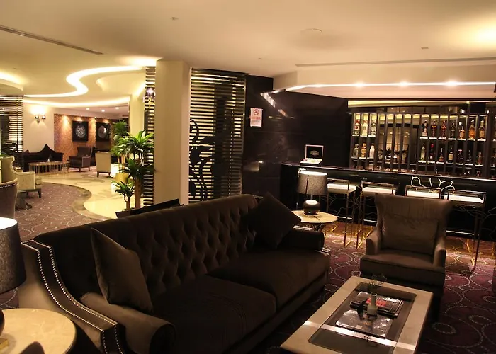 Mirilayon - Old Town 4*