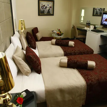 Mirilayon - Old Town 4*