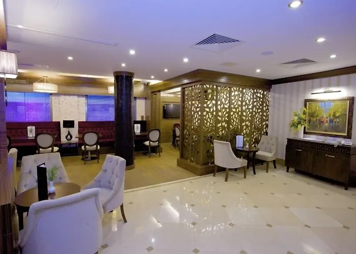 Hotel Mirilayon - Old Town 4*